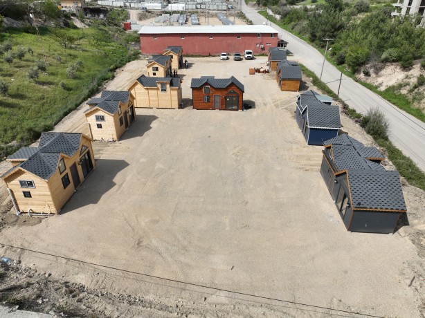 Foto - Türk iş adamı Türkiye için deprem bölgesi için bakın ne yaptı! 