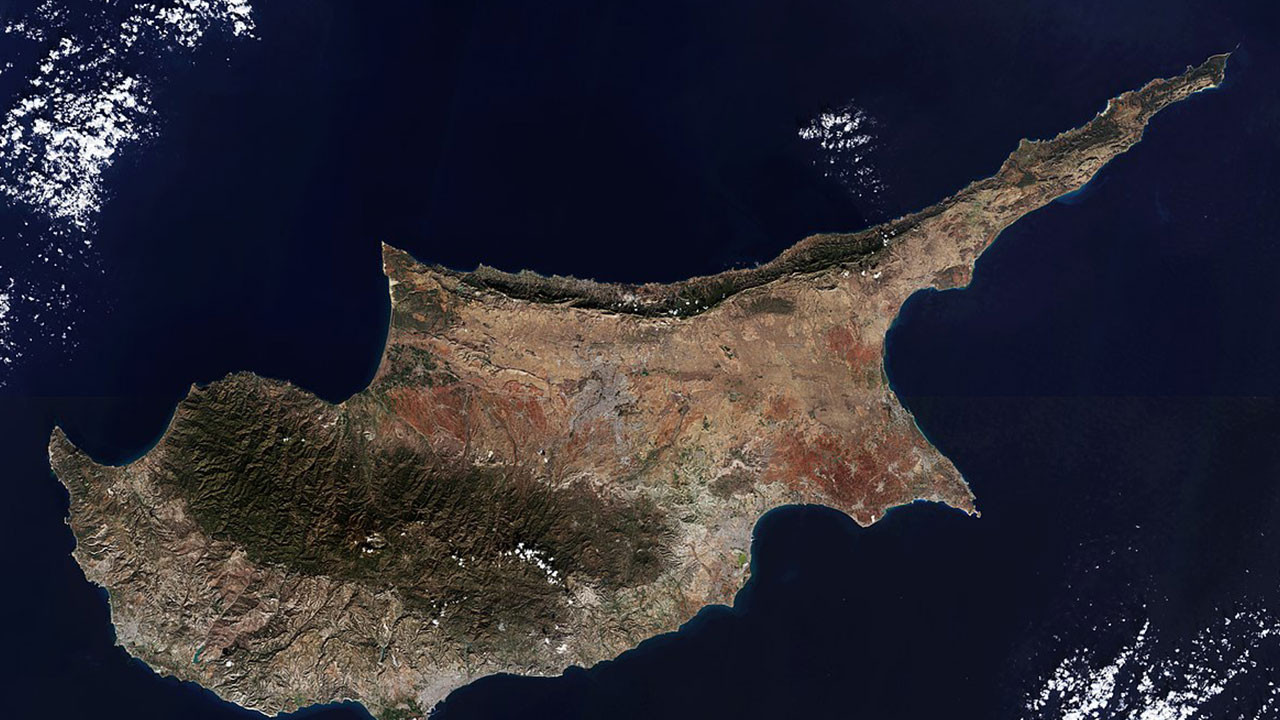 Foto - 'Türk işgali var' önergesini reddeden vekile ölüm tehdidi: Her şeye razıyım! Ölmeyi sorun etmiyorum