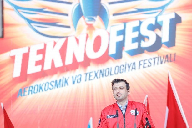 Foto - Türk jetleri Azerbaycan semalarında!