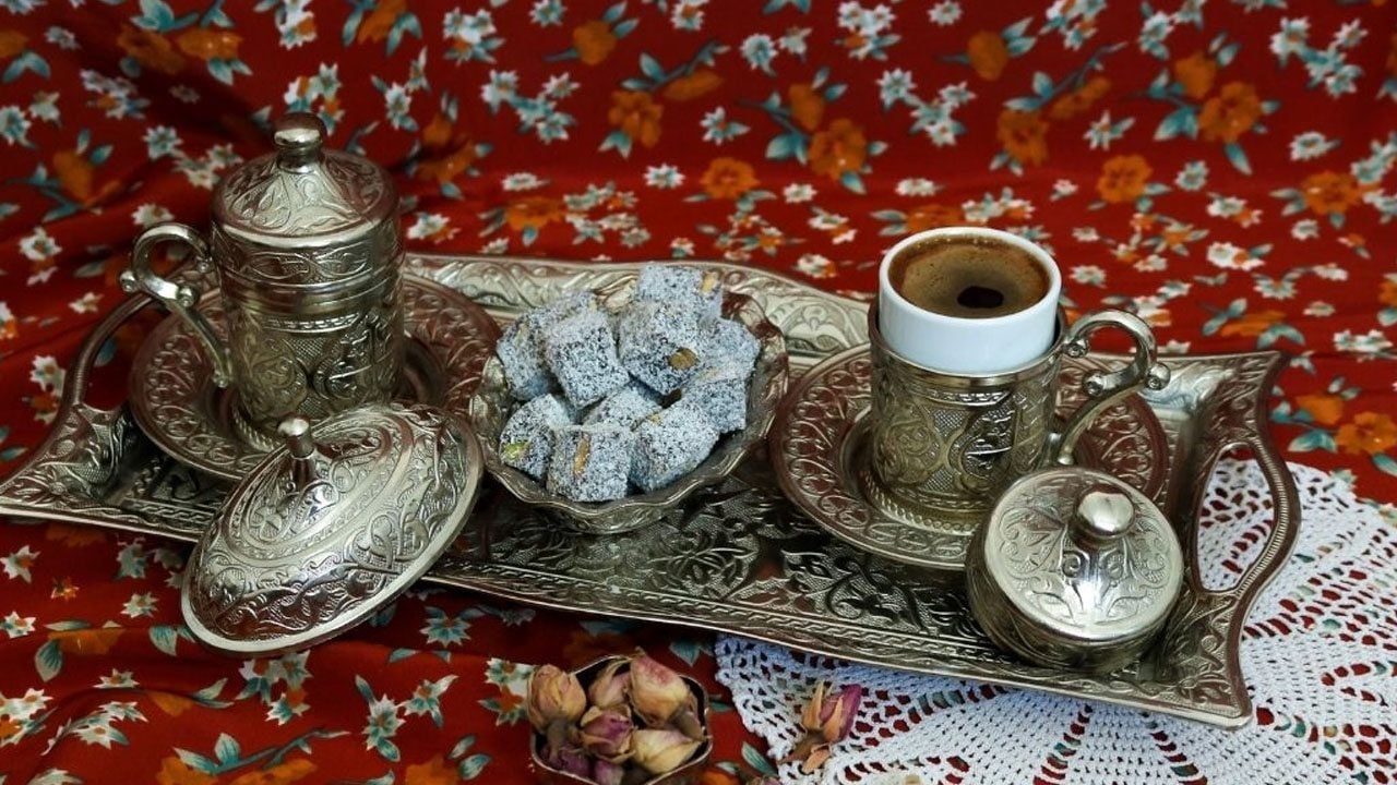 Foto - Türk kahvesinin yanında neden lokum ikram edilir? Meğer çok farklı bir hikayesi varmış