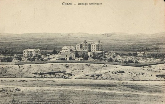 Foto - Türk kızları işte böyle Hristiyan yapıldı! İslamı terk ettiler vaftiz edilip Hristiyan oldular!