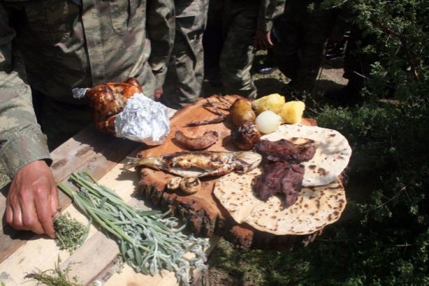 Foto - Türk komandosunun yemek menüsü