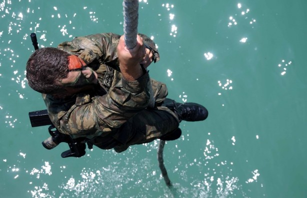 Foto - Türk komandosunun zorlu eğitimi