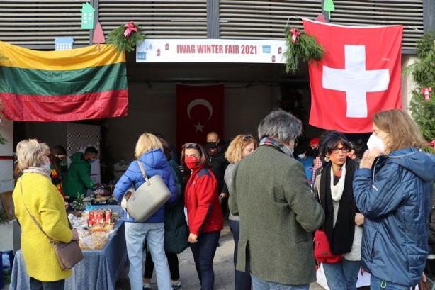 Foto - Türk kurumları da katılıyor! Gürcistan'da geleneksel kış kermesi 