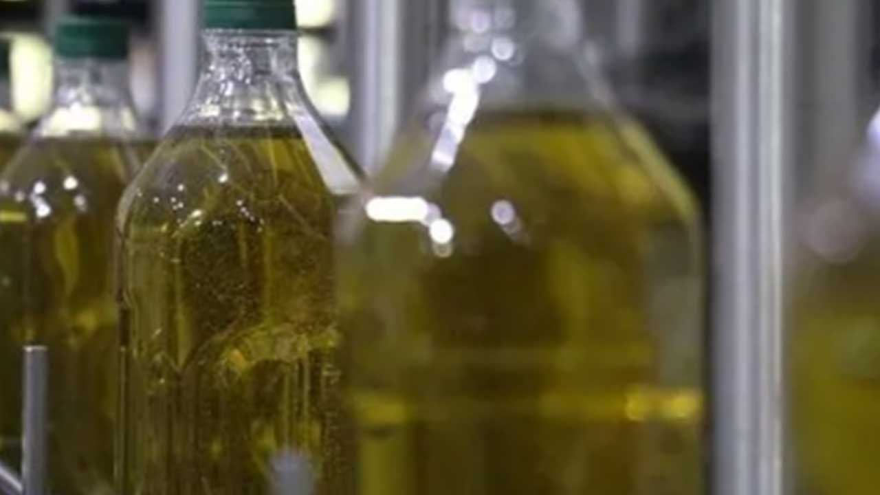 Foto - Türk markası dünyanın en iyi zeytinyağı seçildi! 5 litrelik yağı sattıkları fiyat herkesi şok etti