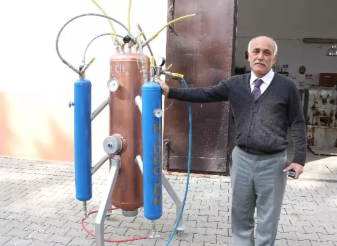 Foto - Türk mühendise kimse destek vermemişti! 5 litre su ile 485 kilometre yol giden otomobil üretildi