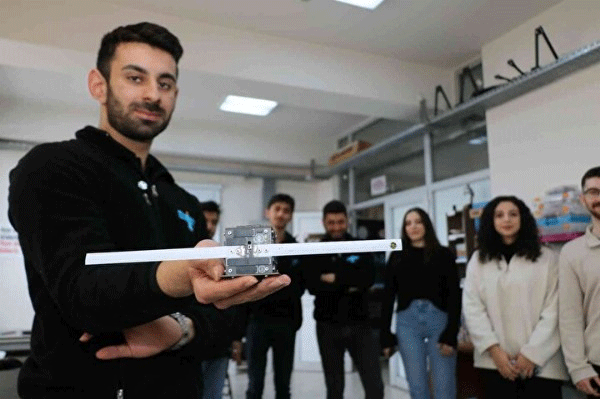 Türk mühendisler yaptı bir ilk oldu! Günde 16 kez dünyayı dolaşıyor 