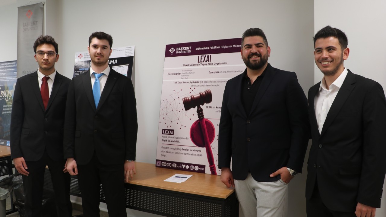 Foto - Türk öğrenciler bunu da yaptı! Davaların sonuçlarını açıklayan yapay zeka sistemi