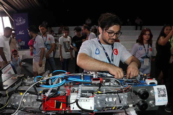 Foto - Türk öğrenciler geliştirdi... Türkiye'nin en hızlısı