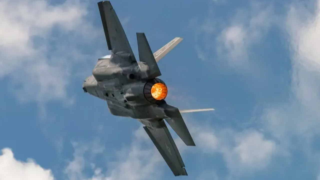 Foto - Türk radarlarına yakalanan F-35'ler oraya teslim edildi