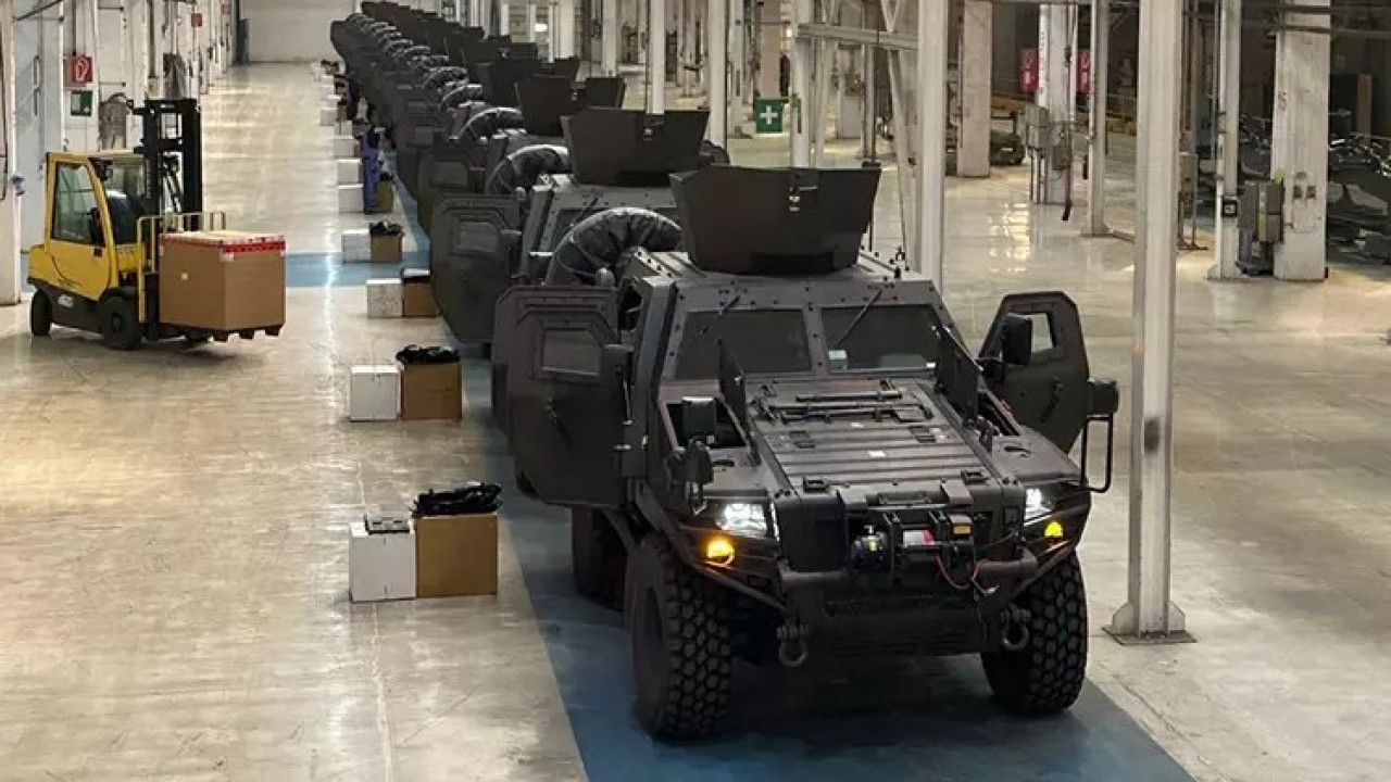 Türk savunma devi Otokar'a ceza üstüne ceza yağıyordu: Apar topar durdurma kararı alındı