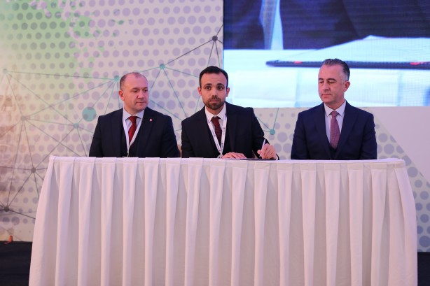 Foto - Türk savunma sanayi alanında önemli iş birliği! Teknoloji ve yazılım konusunda büyümeye devam ediyoruz!