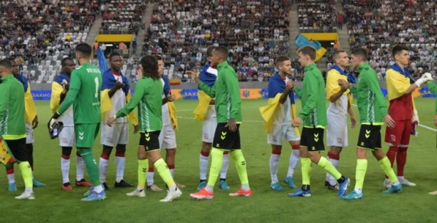 Foto - TB2 SİHA'lar ile Rusya'ya direnen Ukrayna'dan Türk düşmanlığı! Çok büyük ayıp ettiler