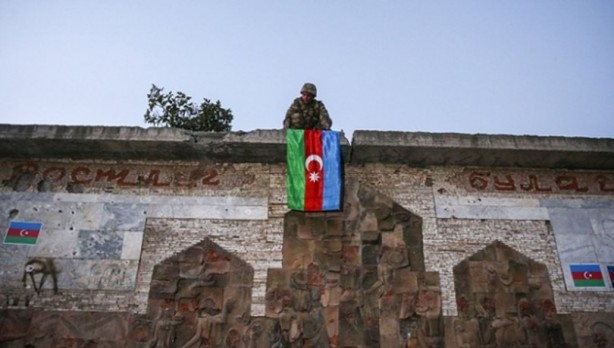 Foto - Türk SİHA'ları yaptıklarıyla dünyayı şaşkına uğrattı! "Görünmez düşman ile savaşıyorlar"