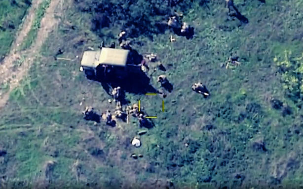 Foto - Türk SİHA'ları yaptıklarıyla dünyayı şaşkına uğrattı! "Görünmez düşman ile savaşıyorlar"