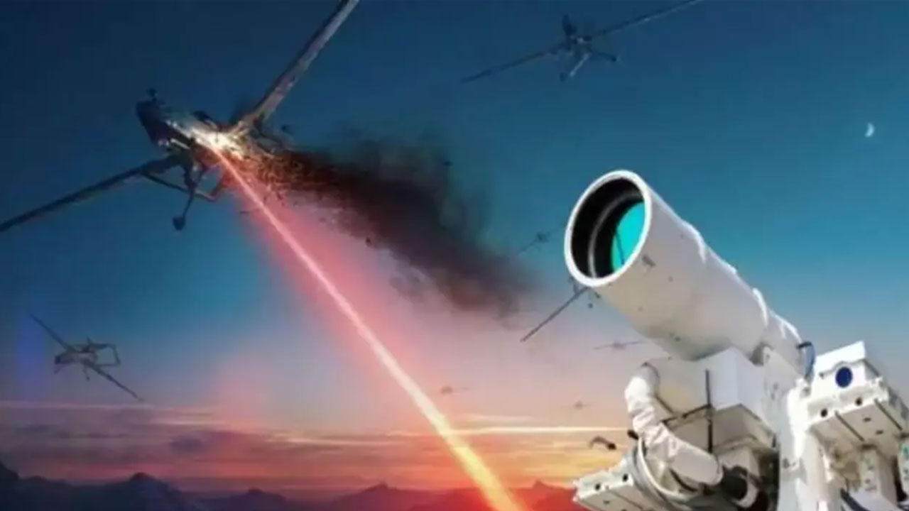 Türk SİHA'larını düşürmek için lazer silahını hangardan çıkardılar: 5 kilometre öteden bile düşürürüz diyorlar