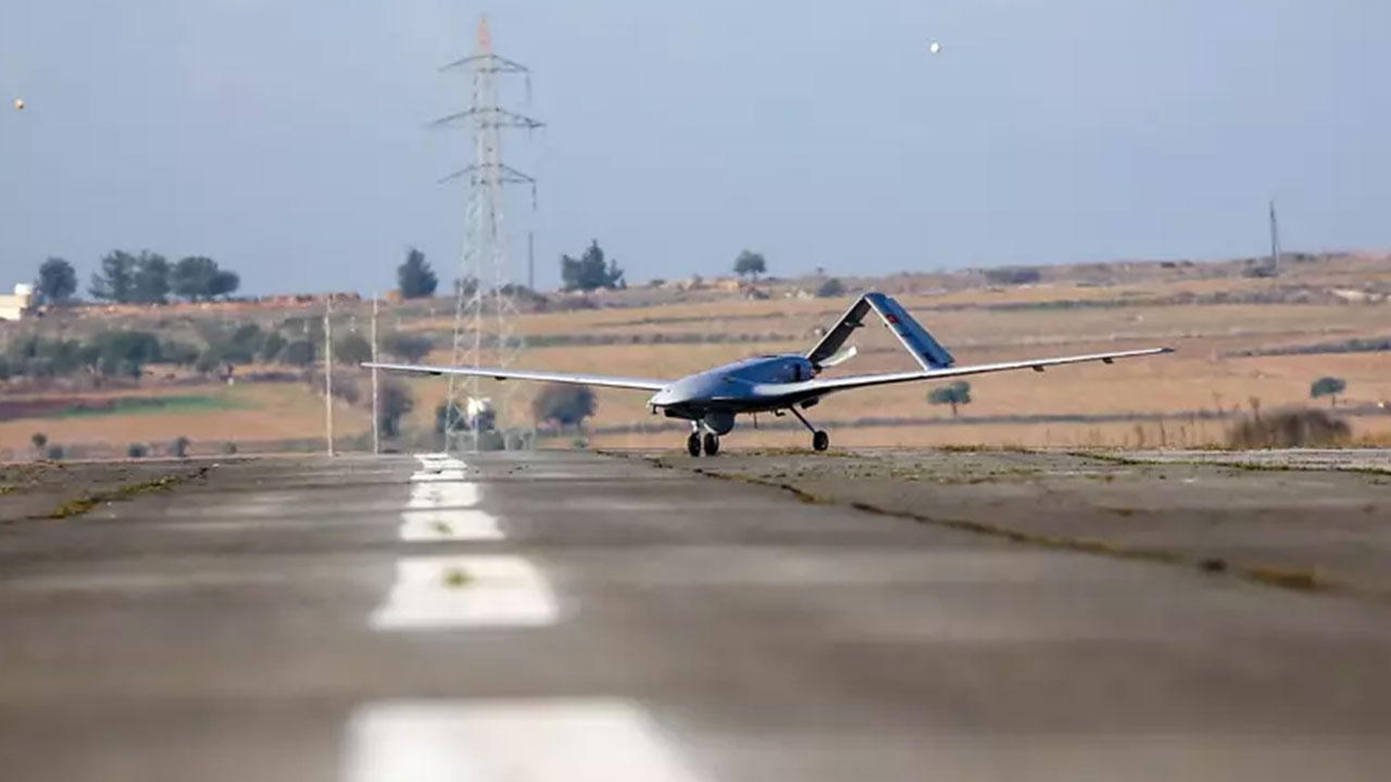 Türk SİHA'larını vurmak için silah almışlardı! İtiraf ettiler: TB2'ler bizi zorlayabilir