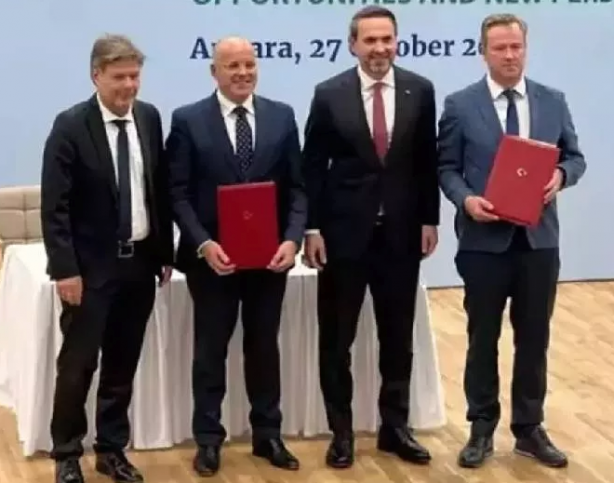 Foto - Türk şirketi enerjiye tamı tamına 2 milyar dolarlık yatırım yaptı! İki şirket 15 binden fazla kişiye istihdam sağlayacak