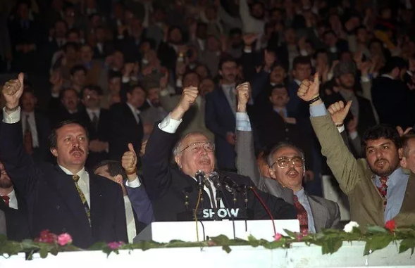 Foto - Türk siyasetinden ilgi çeken görüntüler! ‘’Biz siyaset değil, cihad yapıyoruz"