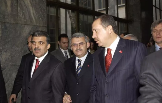 Foto - Türk siyasetinden ilgi çeken görüntüler! ‘’Biz siyaset değil, cihad yapıyoruz"