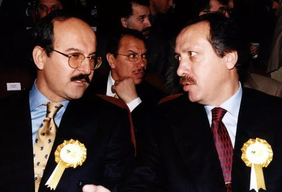 Foto - Türk siyasetinden ilgi çeken görüntüler! ‘’Biz siyaset değil, cihad yapıyoruz"