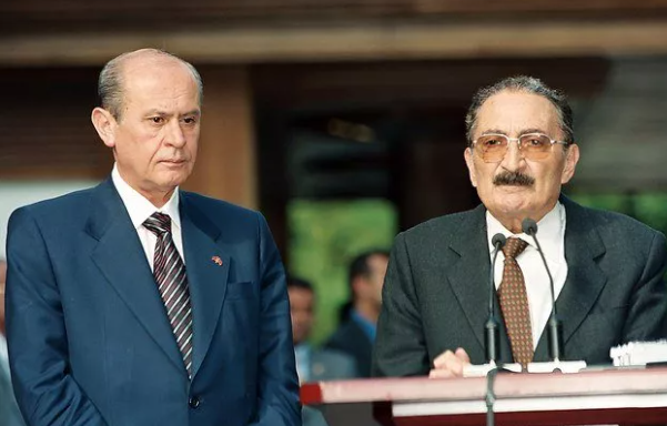 Foto - Türk siyasetinden ilgi çeken görüntüler! ‘’Biz siyaset değil, cihad yapıyoruz"