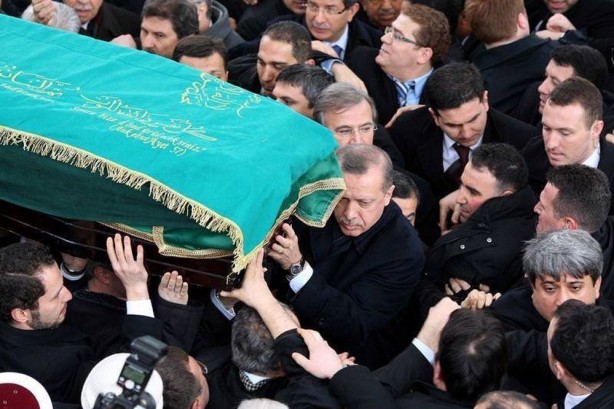 Foto - Türk siyasetinin "Erbakan Hoca"sı vefatının 12'nci yılında anılıyor