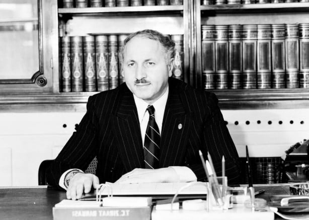Türk siyasetinin "Erbakan Hoca"sı vefatının 12'nci yılında anılıyor
