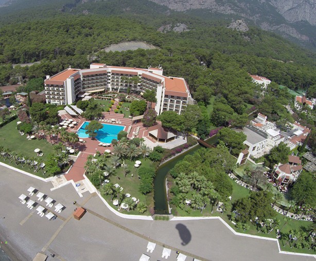 Türk turizm devi herkesin bildiği ünlü otelleriyle birlikte satıldı! İşte yeni sahipleri