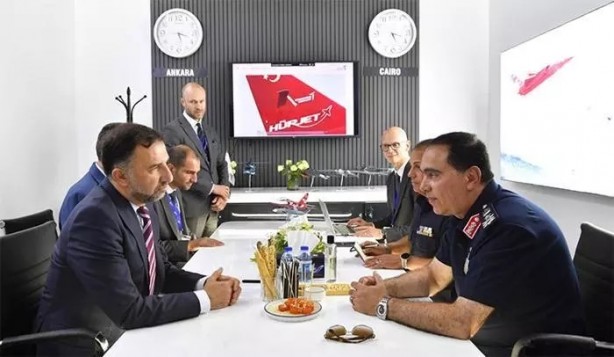 Foto - Türk uçağına hayran kaldılar! TUSAŞ Mısır'da bomba hamleyi yapabilir