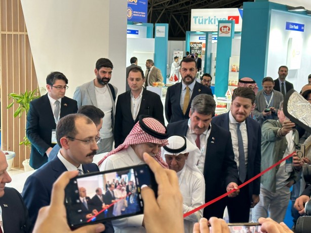 Foto - Türk ürünlerini gören Suudi Arabistanlılar oraya akın etti