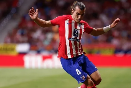 Foto - Türk yıldızını satın almak istiyorlar! Apar topar geri çağrılacak mı? Fenerbahçeliler bu sefer dizlerini dövecek…