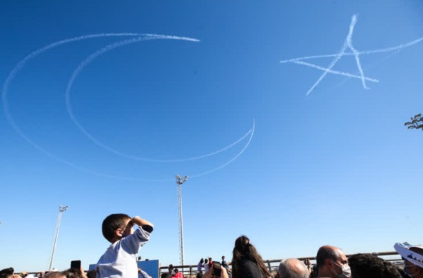 Foto - Türk Yıldızları TEKNOFEST'e damga vurdu! Gökyüzünde gururlandıran imza