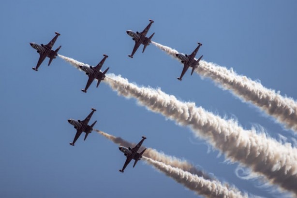 Foto - Türk Yıldızları TEKNOFEST'e damga vurdu! Gökyüzünde gururlandıran imza