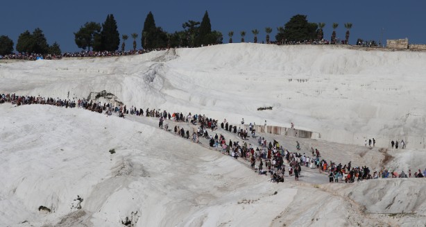 Foto - Türk Yıldızları’ndan Pamukkale'de gösteri uçuşu
