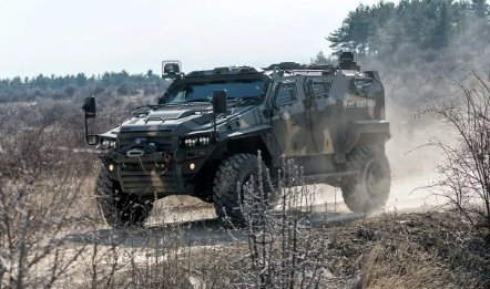 'Türk zırhlı aracını savaşta gördük' deyip sipariş verdiler! 100 tane alacaklar