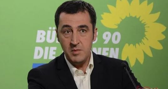 Foto - Türkçe konuşan hain de hazmedemedi