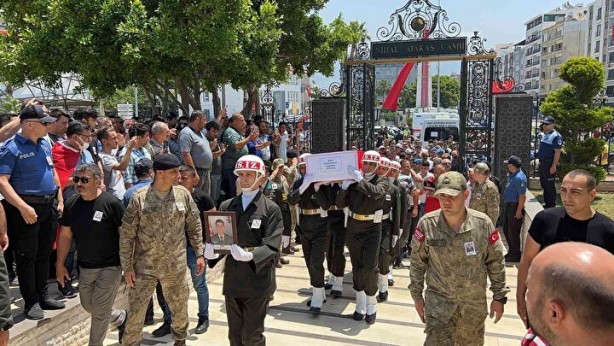 Foto - Türkiye 5 şehidini gözyaşlarıyla uğurladı