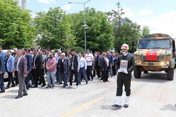 Foto - Türkiye 5 şehidini gözyaşlarıyla uğurladı