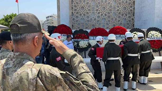 Foto - Türkiye 5 şehidini gözyaşlarıyla uğurladı