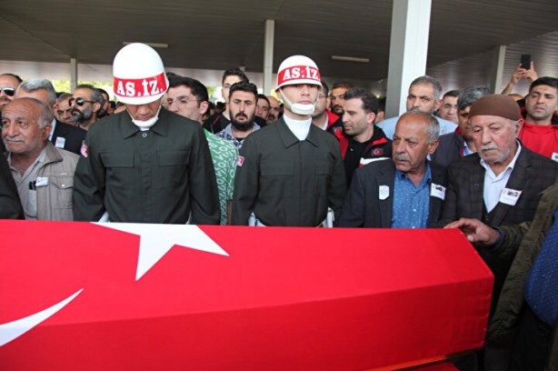 Foto - Türkiye 5 şehidini gözyaşlarıyla uğurladı