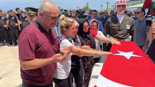 Foto - Türkiye 5 şehidini gözyaşlarıyla uğurladı