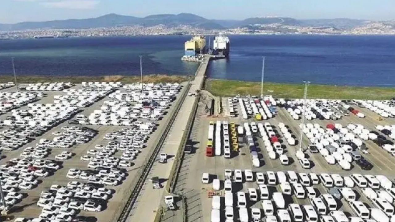 Foto - Türkiye 9 ayda ne kadar otomobil ihraç etti? En çok satış hangi ülkeye yapıldı?