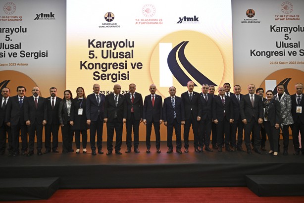 Foto - Türkiye akıllı ulaşım sistemlerini yaygınlaştırıyor! 2035'te her iki araçtan biri elektrikli olacak!