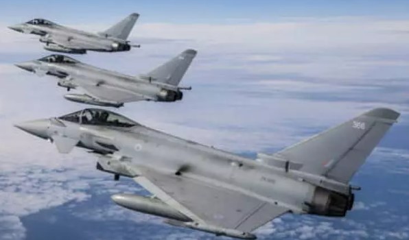 Foto - Türkiye almak üzere! Hangisi daha güçlü? F-16 mı yoksa Eurofighter mı?