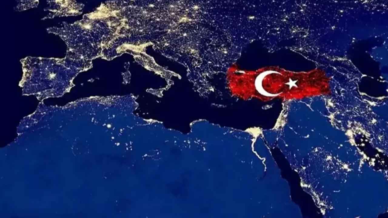 Türkiye çıkışı ülkede tozu dumana kattı: 2026 bizim için felaket bir yıl olacak