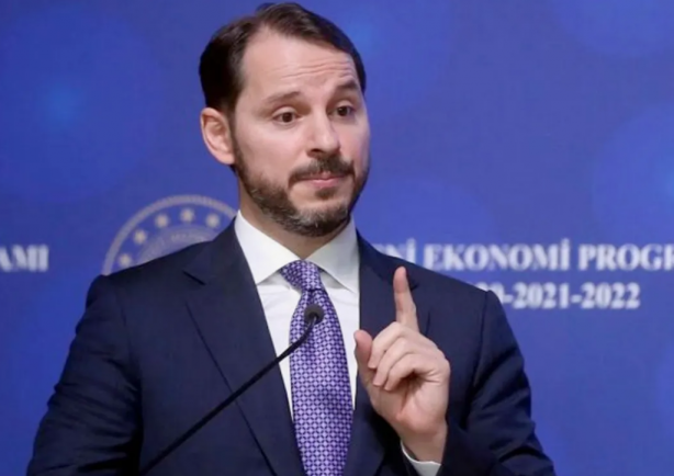 Foto - Türkiye Aslı Baykal’ın sözlerini konuşuyor! "Herkes Berat Albayrak’a teşekkür etmeli"