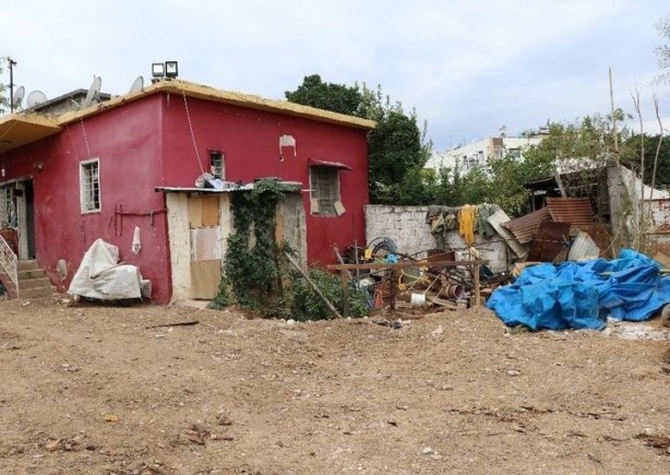 Foto - Türkiye, aylarca bu olayı konuşmuştu! Mersin Tarsus’taki evde MİT’çilerin gözetiminde yapılan gizemli kazıda şok gelişme! O profesör, evin altında bulunan şeyi açıkladı