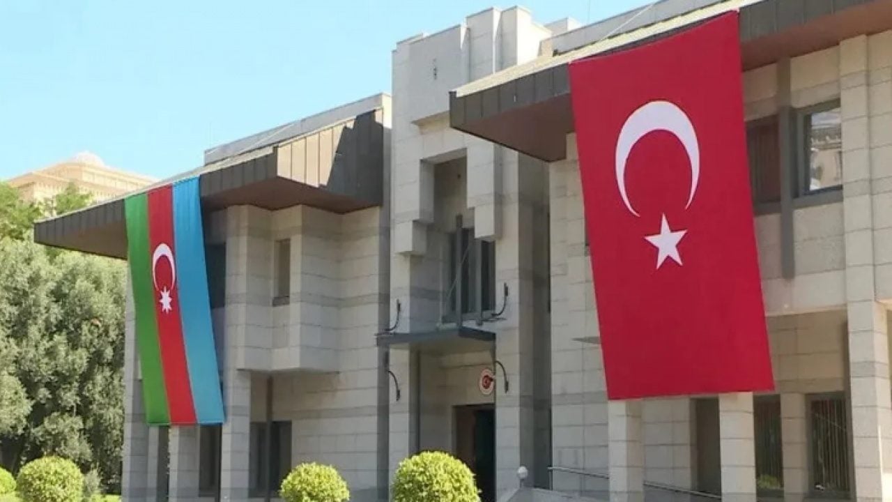 Foto - Türkiye-Azerbaycan kardeşliğini hedef alan iddiaya Ankara'dan net cevap! "Kasıtlı yalan"
