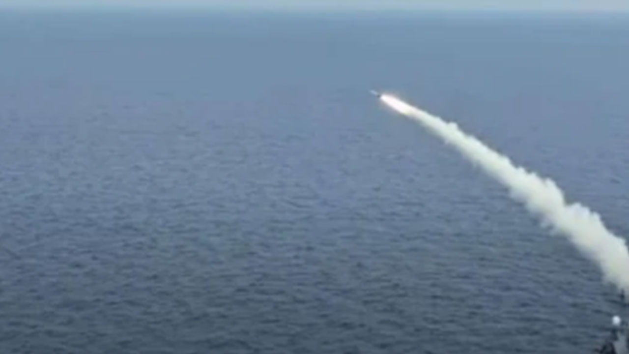 Foto - Türkiye balistik füzeyi ateşlemişti! Saatler sonra İsrail füzeyi harekete geçirdi